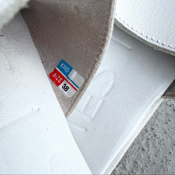 JAMES SMITH Off Duty Leather Open Toe Slide Sandals in White - Picture 5 of 6